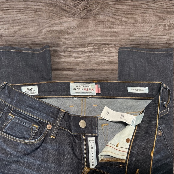 Lucky Brand🍀 Jeans, White Oak Cone, Charlie Skinny, Dark Wash, 2/26 - Picture 4 of 12